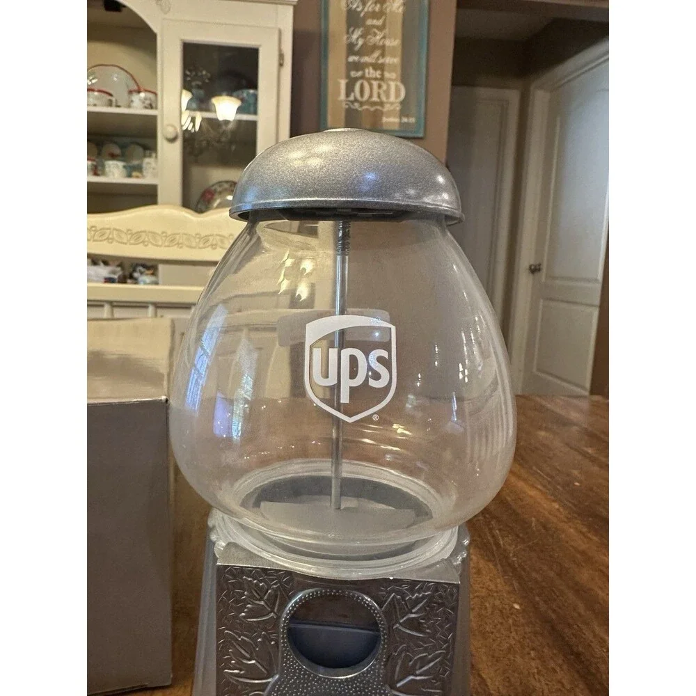 UPS Vintage Style Gumball Machine Silver Metal Glass Petit Machine 9